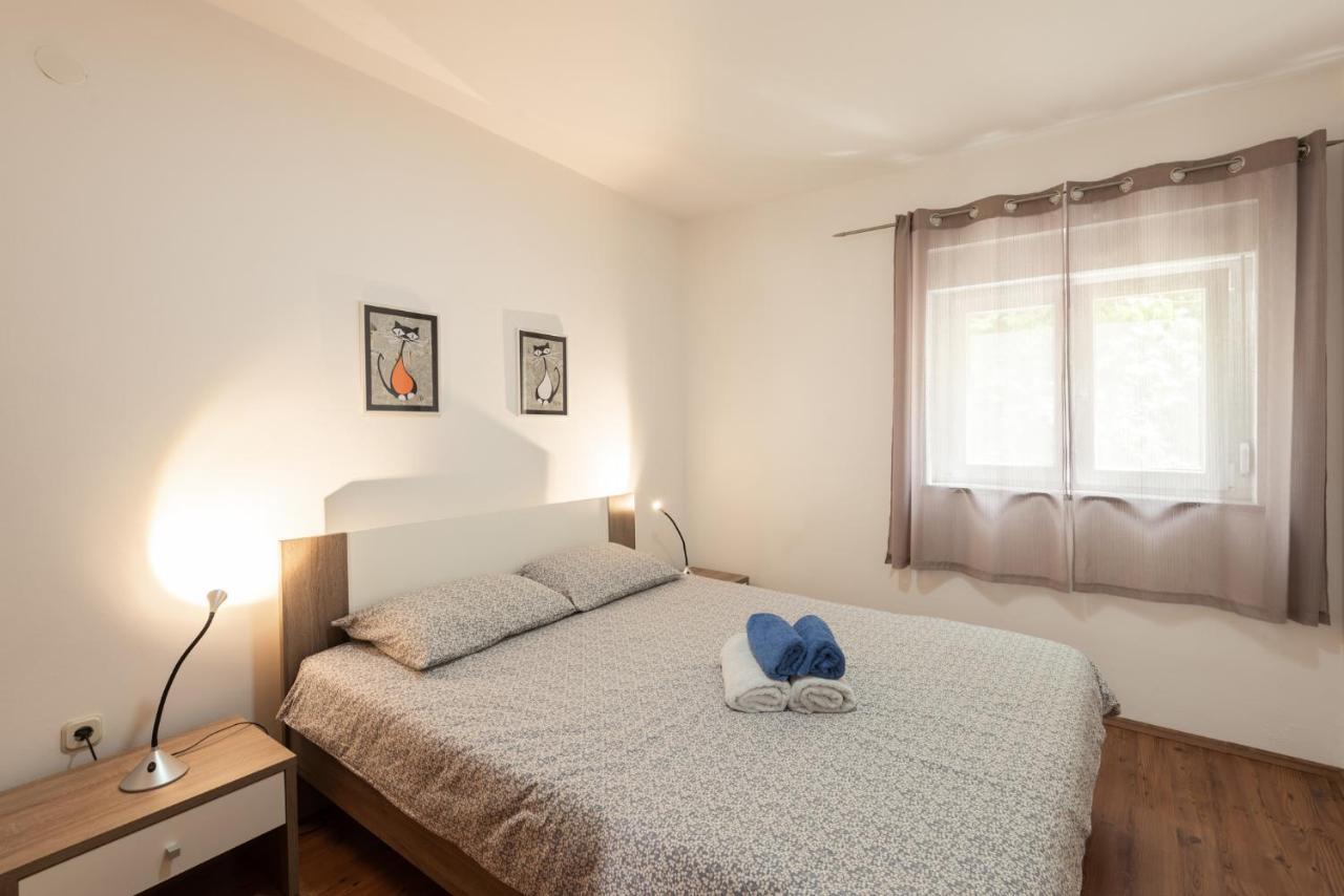 Apartment N&T PUY 외부 사진