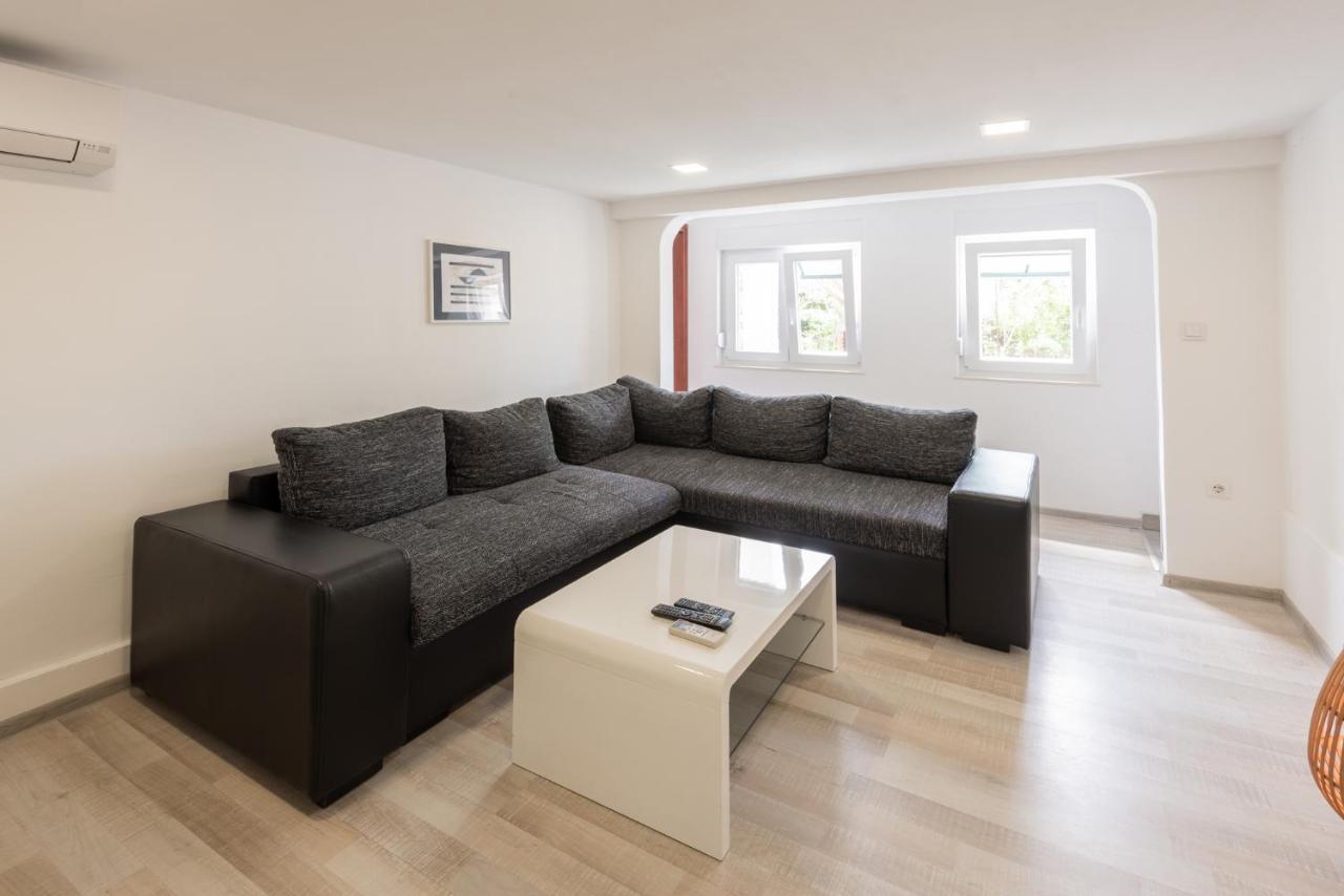 Apartment N&T PUY 외부 사진